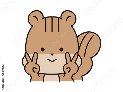 ダブルピースをするリスのキャラクター