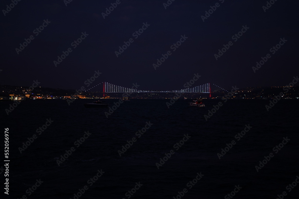 Fototapeta premium Bosphor at the night in Istanbul