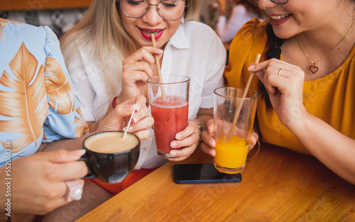 friends drinking juice photo