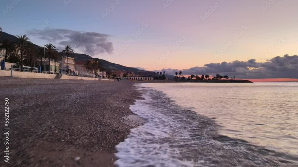 lever de soleil coloré - méditerranée