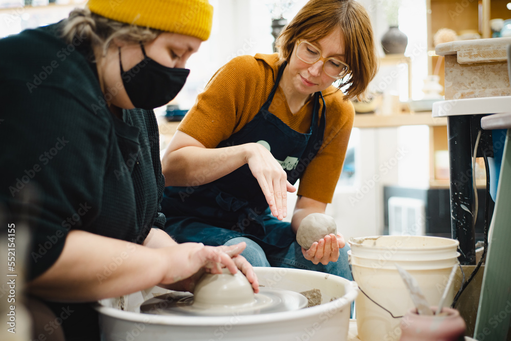 Class on modeling of clay on a potter's wheel In a ceramic