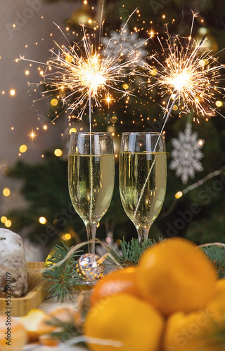 Canvas Print Champagne on the Christmas table. Selective focus.