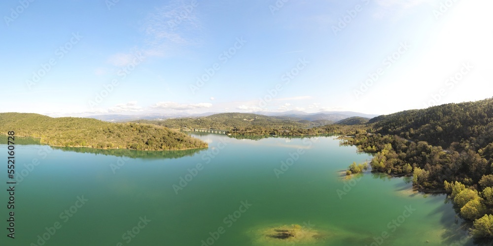 Panorama lac de Saint Cassien