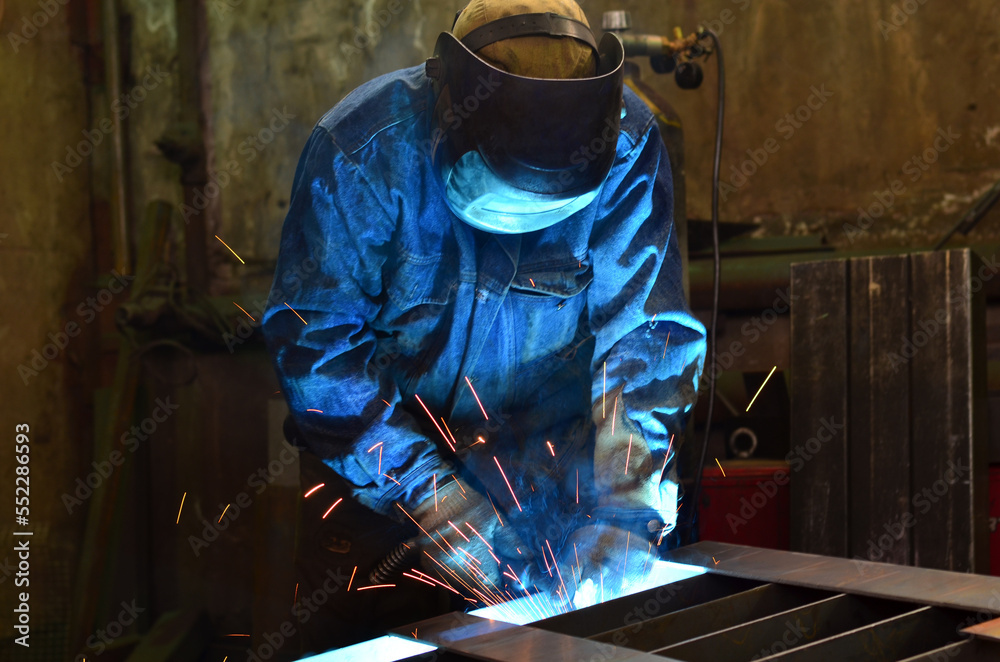 welders working welders working