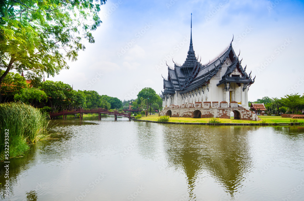 thai temple