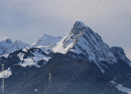 Mount Le Rubli and Videmanette ski area. © u.perreten