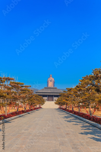 Jining, Shandong Province, the birthplace of Confucius Nishan sacred scenery
 photo