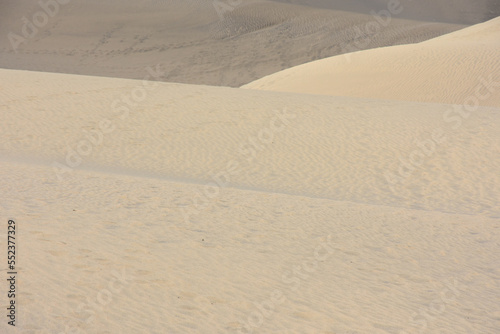 Fototapeta Naklejka Na Ścianę i Meble -  Scenic view of the sand dunes at Maspalomas