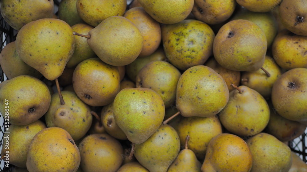 yellow pears
