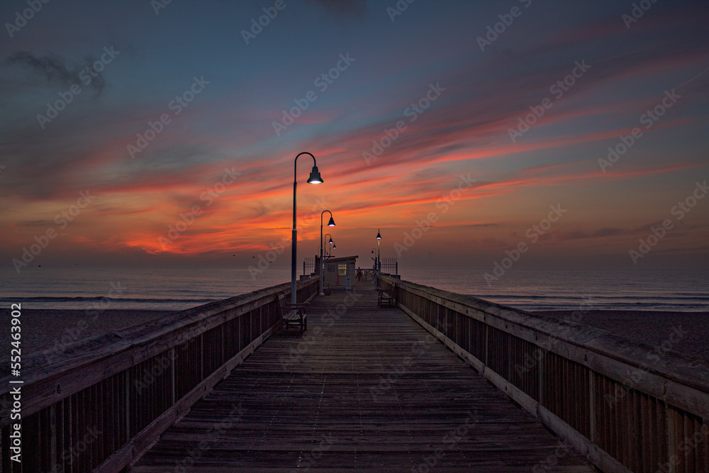 Obraz premium Summer sunrise at Sandbridge