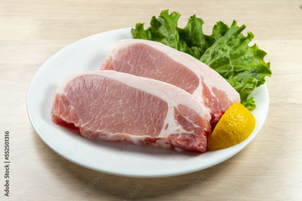 新鮮な豚肉 新鮮な豚肉