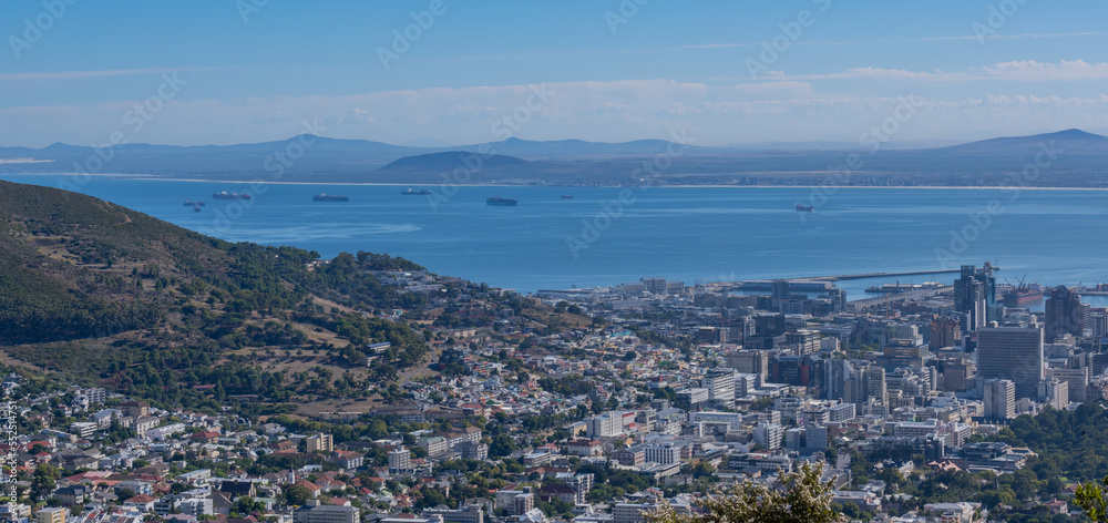 Luftbild Kapstadt und der Atlantischer Ozean aus der Luftperspektive Südafrika