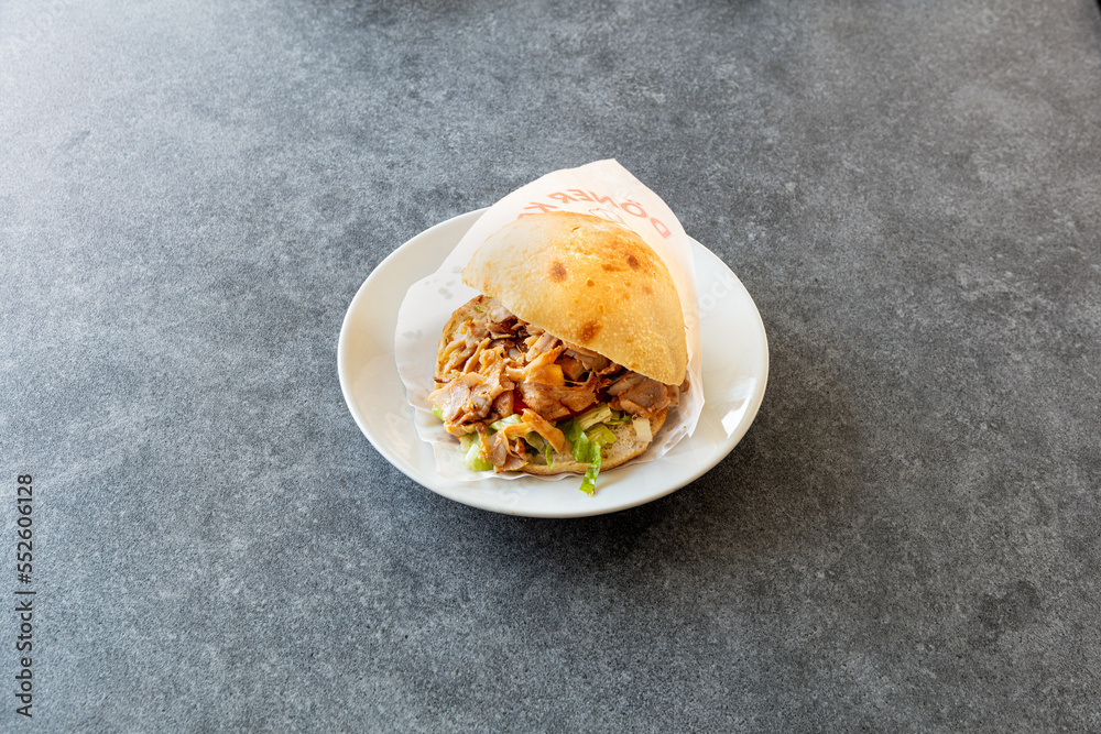 Dürüm Kebab, Dürüm, kebab, panino, insalata, patatine, fritte, pomodoro