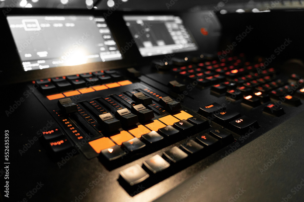 audio mixing console audio mixing console