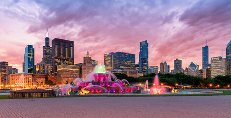 Fotobehang Chicago Buckingham Fountain bij zonsondergang Chicago  © lucky-photo