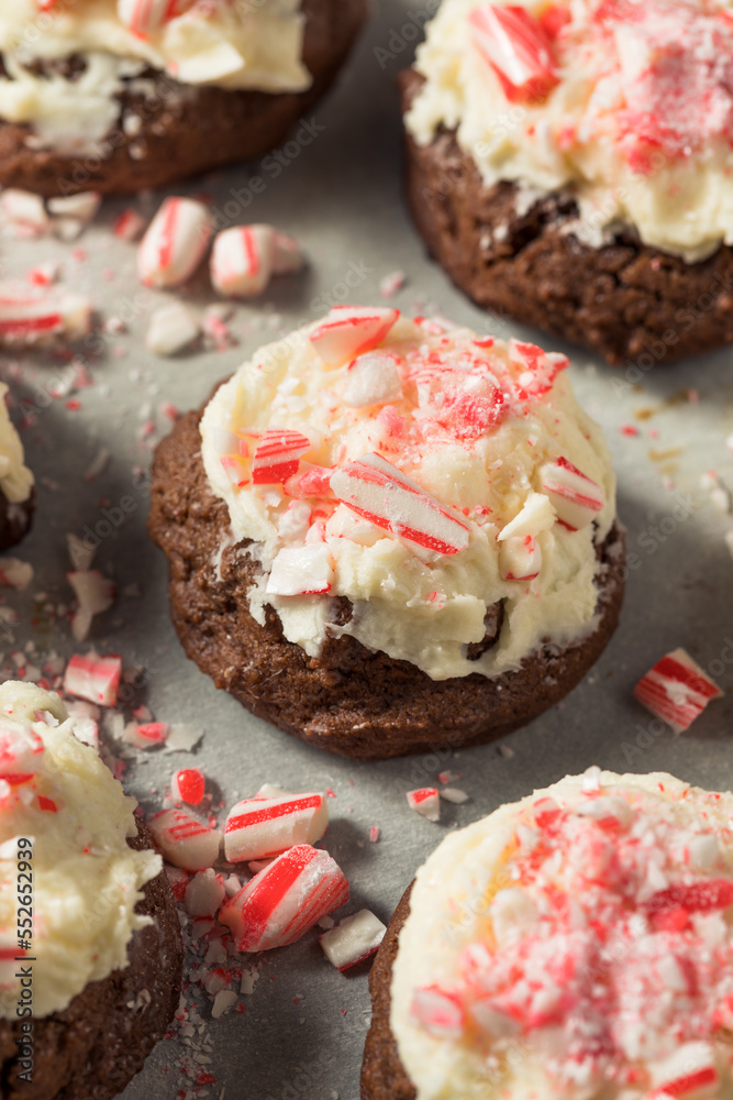 Homemade Peppermint Candycane Chocolate Cookies Homemade Peppermint Candycane Chocolate Cookies