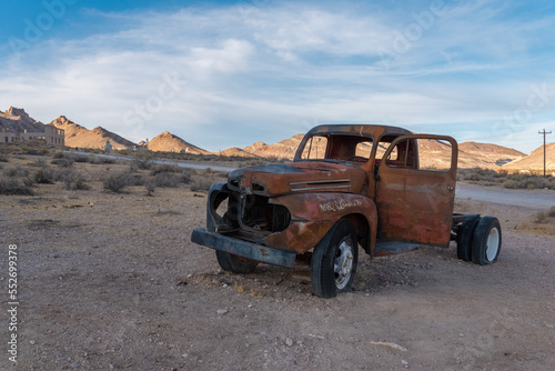 Abandoned car wreck in the ghost town Rhyolite in the Death Valley