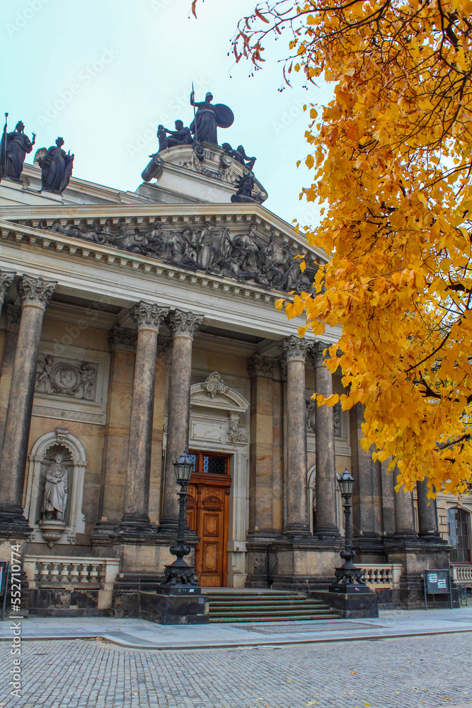 Portal of the Art Gallery in Dresden in autumn