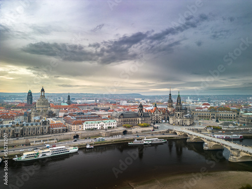 Dresden mit Elbe - Luftaufnahme © Roland-Guido Marx
