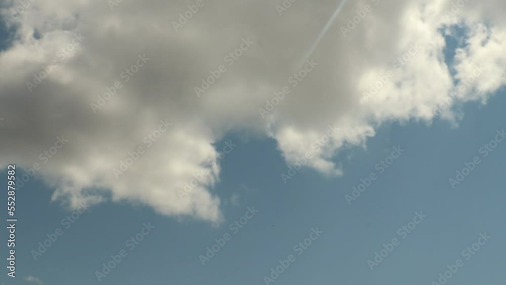 Disappearing stratocumulus clouds in blue sky timelapse 4K Disappearing stratocumulus clouds in blue sky timelapse 4K