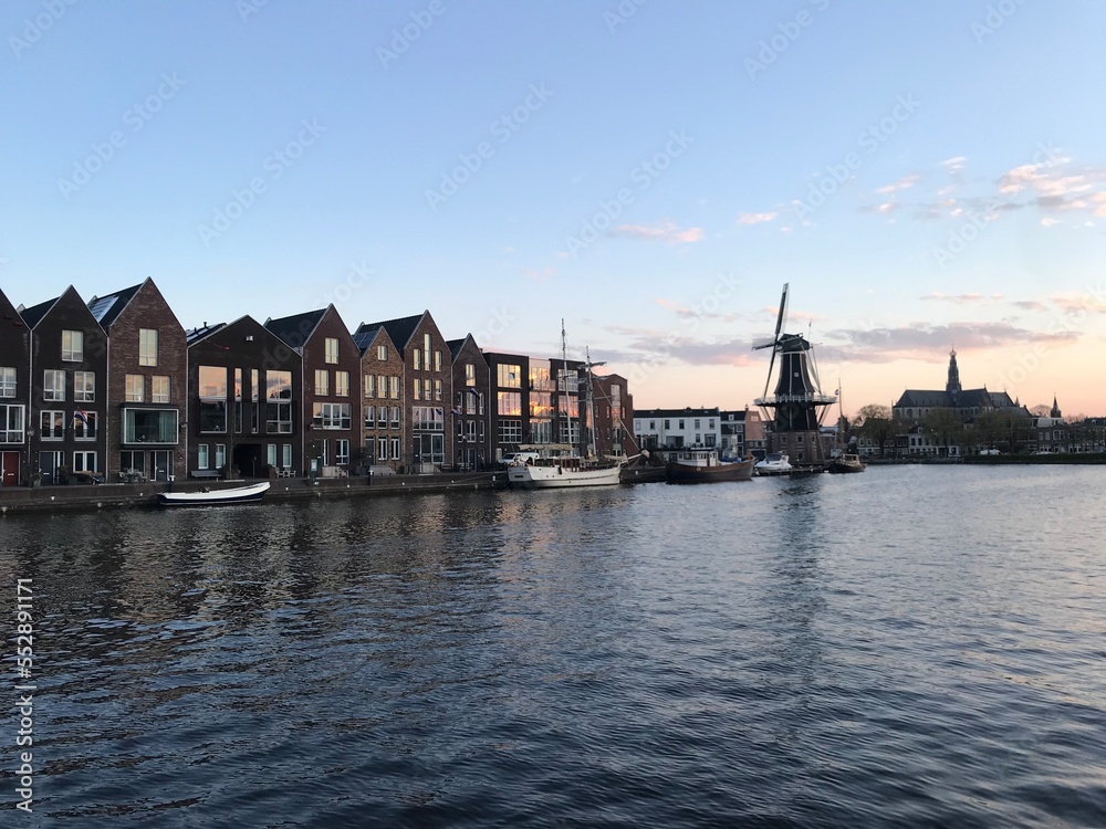Fototapeta premium canal in Haarlem 