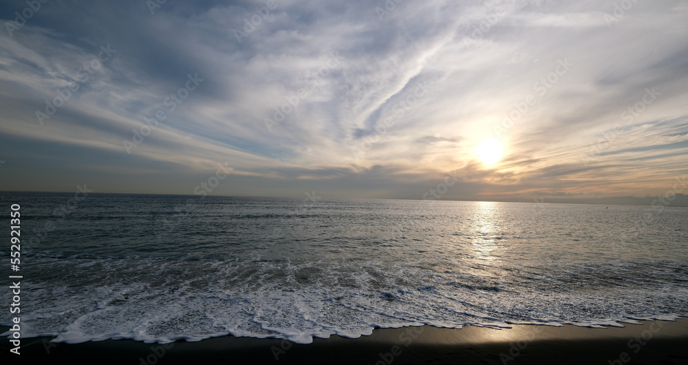 Fototapeta premium 【神奈川】稲村ガ崎からみる夕日