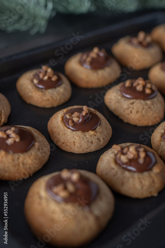 chocolate linzer cookies