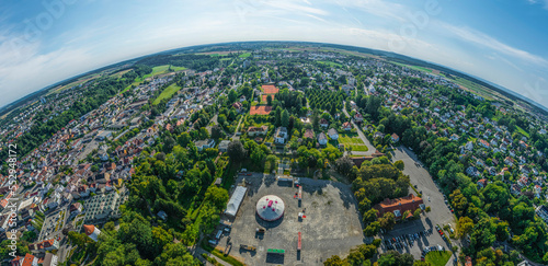 Biberach im Luftbild  Ausblick auf die westlichen Stadtteile und auf den Festplatz