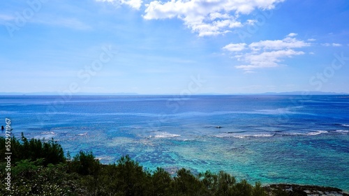 ギタラ展望台から見える二見ヶ浜と空 © 隼人 増田