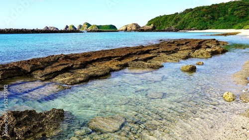 Tableau sur toile 慶良間諸島（阿嘉島）干潮時の前浜の昼下がり