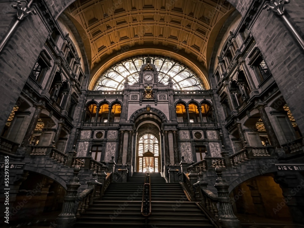 saint cathedral Antwerpen railway station
