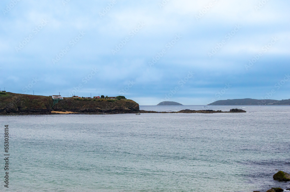 El municipio de O Grove está unido a la península por una de las playas más grandes de Galicia, la playa de A Lanzada.