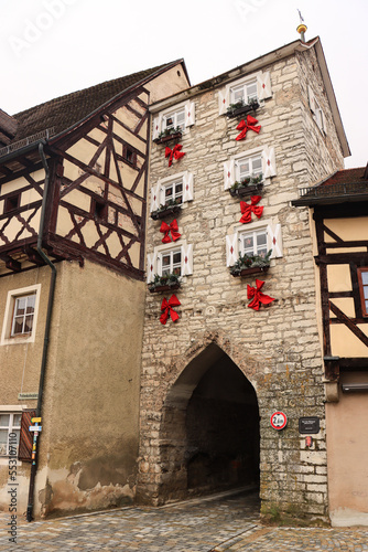 Romantisches Berching; Mittleres Tor im Advent (Stadtseite) photo
