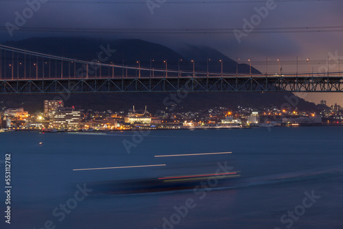 関門橋 　橋 　日本海　海　吊橋　高速道路　夜景　日本