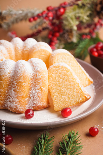 Wallpaper Mural Plate with sweet Christmas cake on color background, closeup Torontodigital.ca