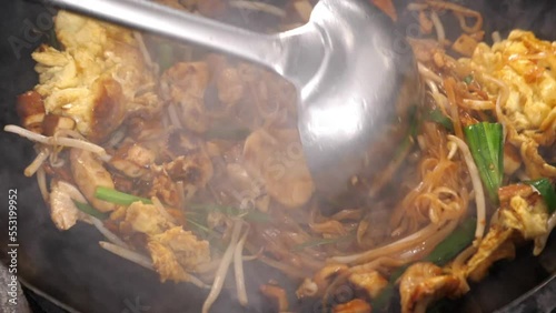 close up of a Pad Thai in a wok