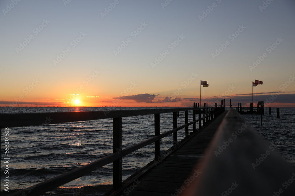 Sonnenaufgang auf einer Insel