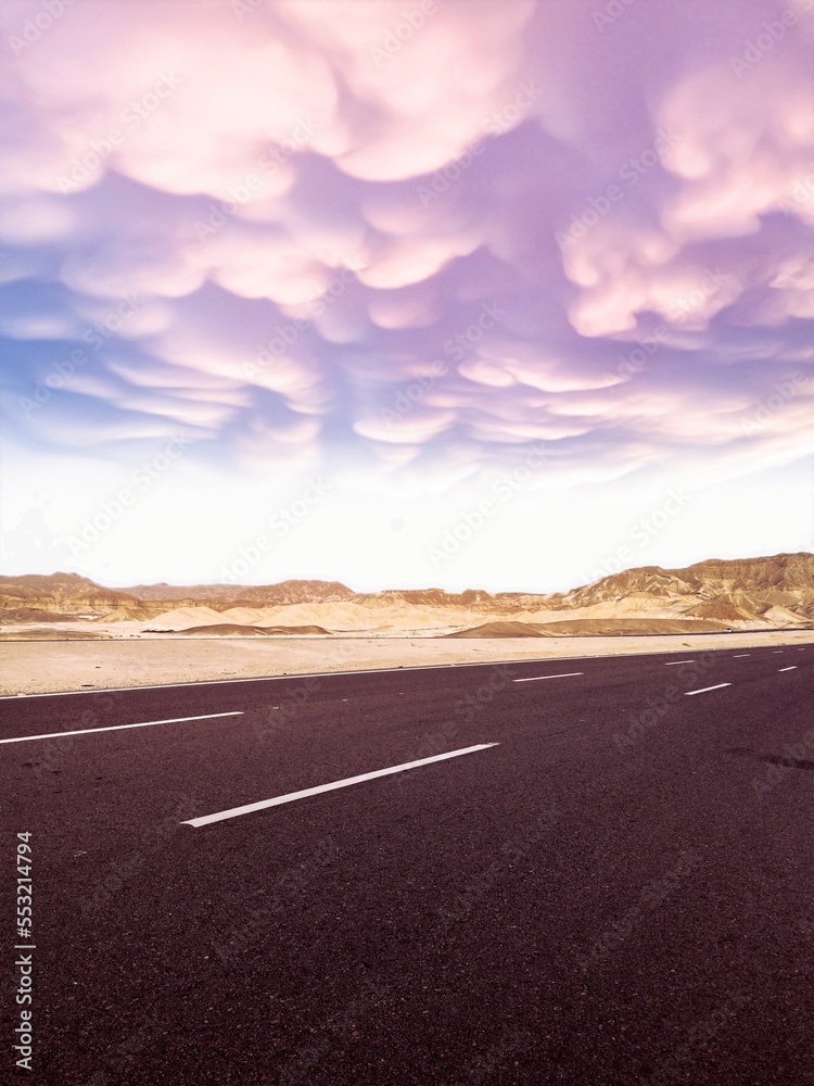 Fototapeta premium road to the desert