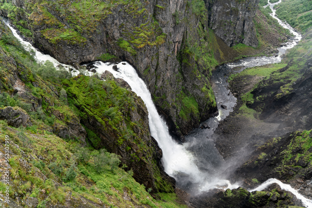 Fototapeta premium Vøringfossen bei Eidfjord; Norwegen