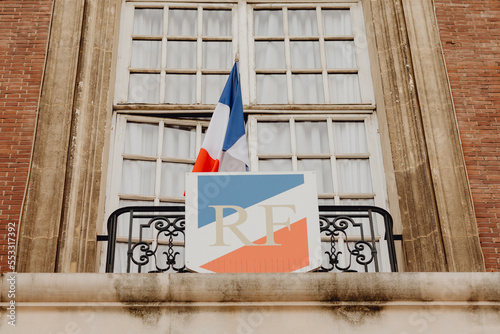 Obraz na plátně Bâtiment de la république française