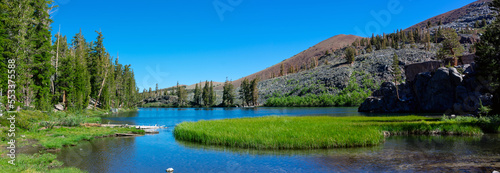 Scenic panoramic view of Arrowhead Lake and Sierra Nevada mountains near Mammoth Lakes, California