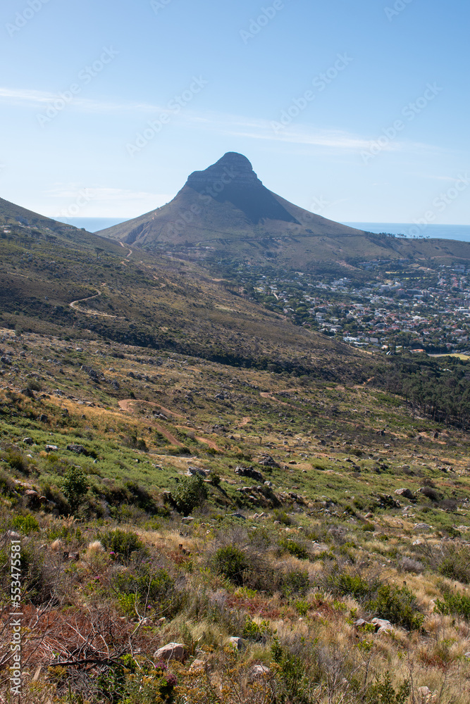 landscape of lionshead mountain and city taken from tablemountain