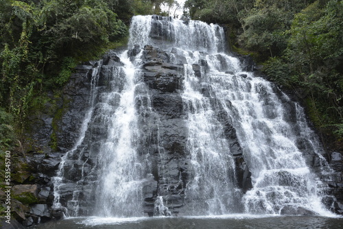Fototapeta Naklejka Na Ścianę i Meble -  waterfall (Aguas de Santa Barbara / São Paulo / Brasil)