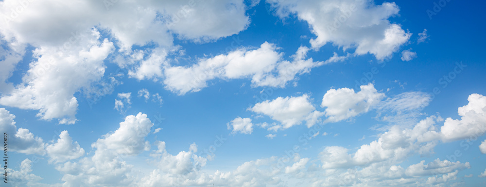 Obraz premium Clouds and sky,blue sky background with tiny clouds. panorama 