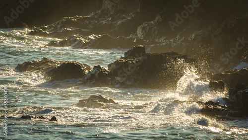 Obraz na płótnie Waves rocks wild Atlantic Irish seascape w salonie