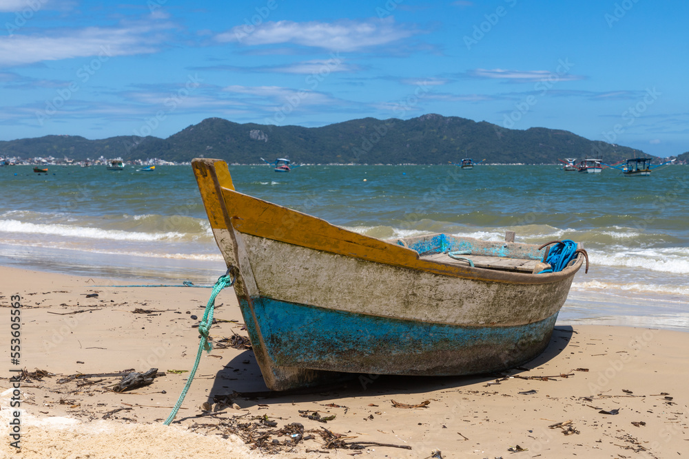 Boats in Zimbros beach