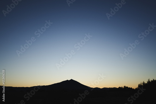 夜明けの筑波山