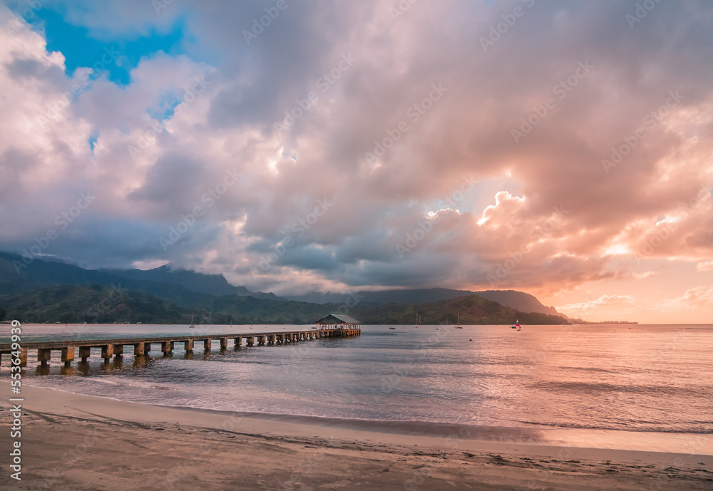 Fototapeta premium sunset over the sea