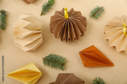 Paper Christmas balls with ...