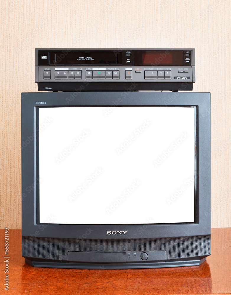 Berlin, Germany 11.29.2020: Old black SONY TV with blank screen and vintage  Philips VR6460 VCR from 1980s, 1990s, 2000s next to it. Photos | Adobe Stock